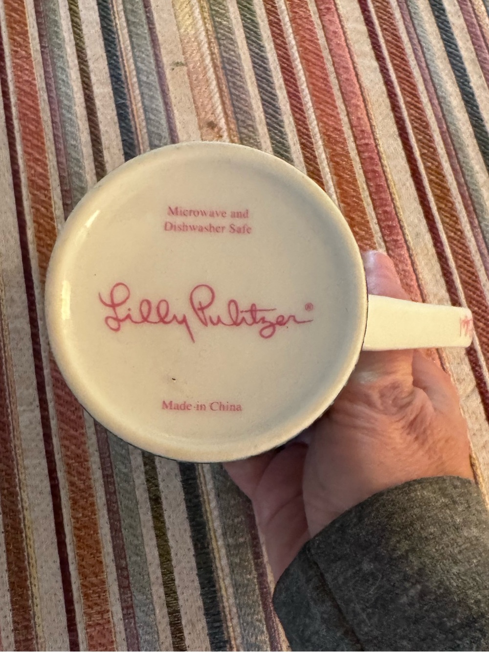 Lilly Pulitzer mug, like new - Picture 5 of 5
